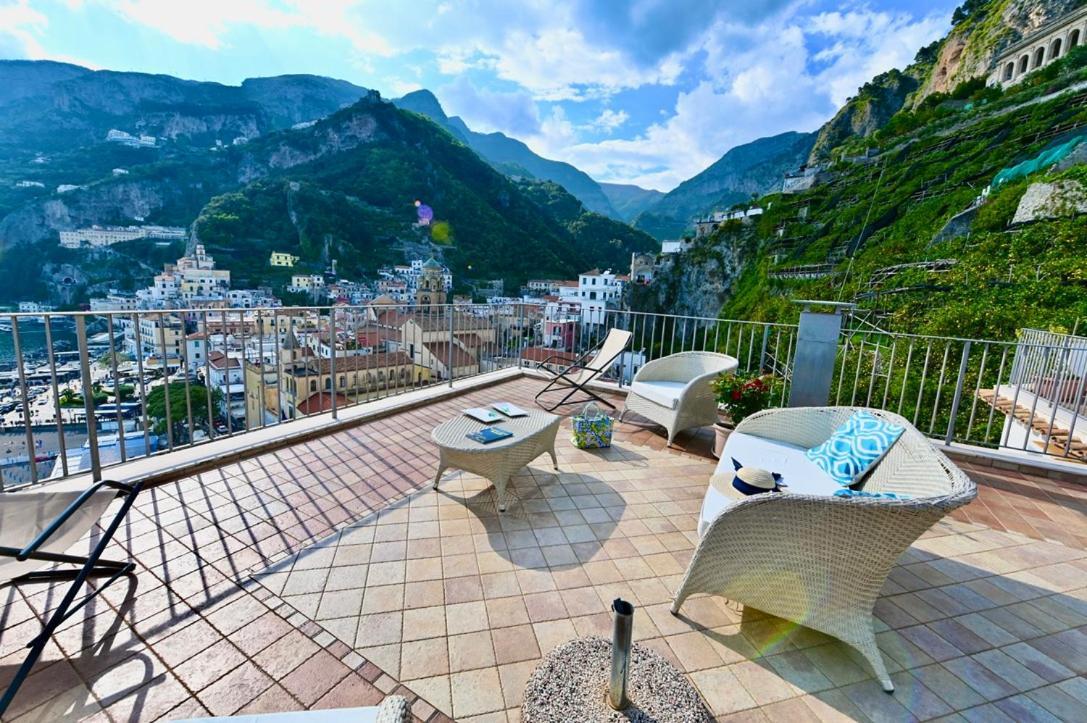 Rooftop Flat In Amalfi Exterior photo