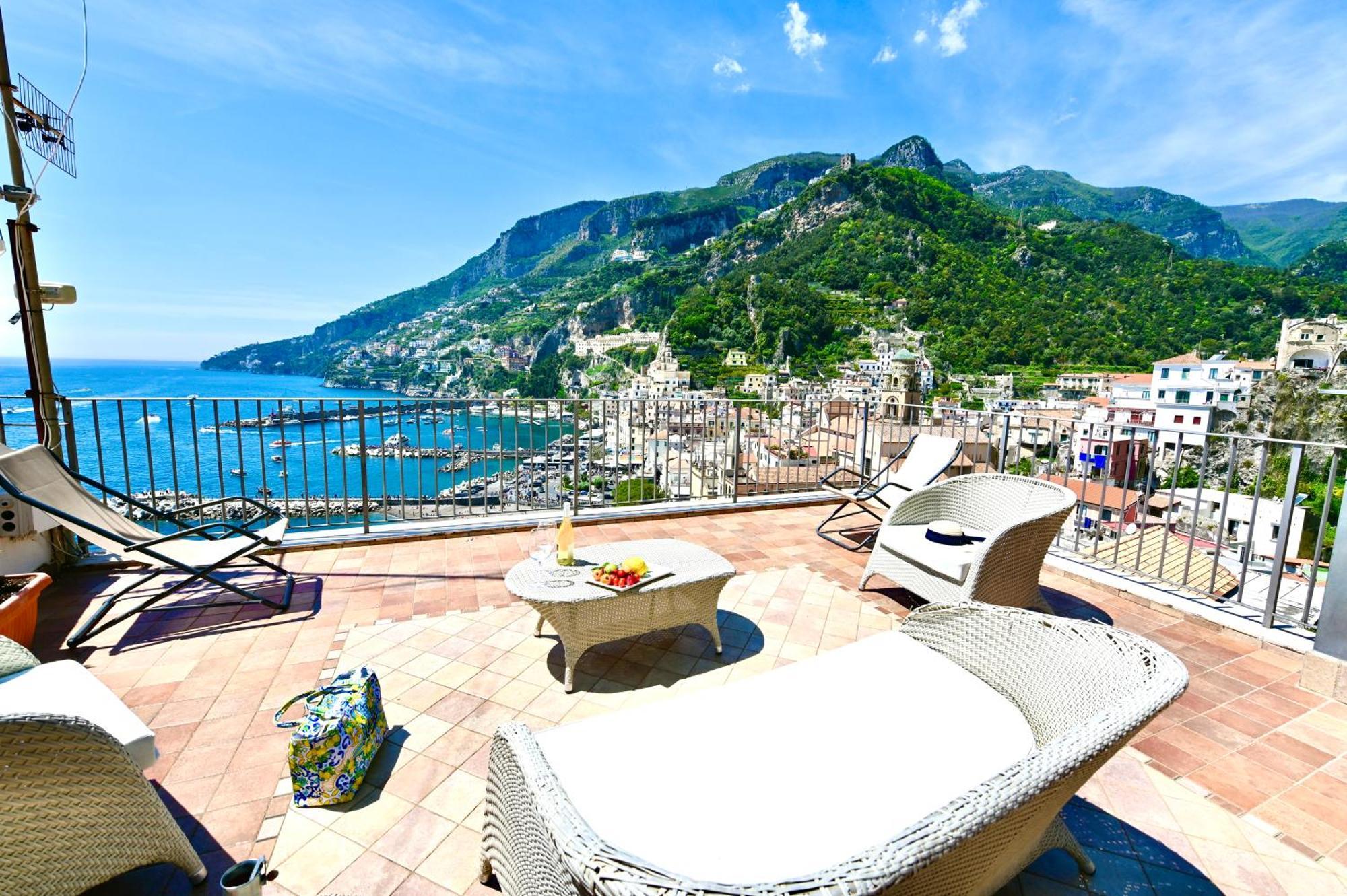 Rooftop Flat In Amalfi Exterior photo